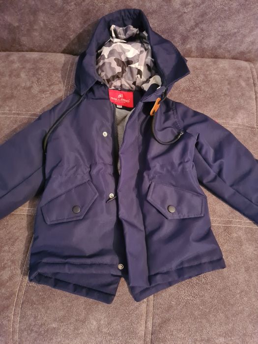 Продам жилетку и парку