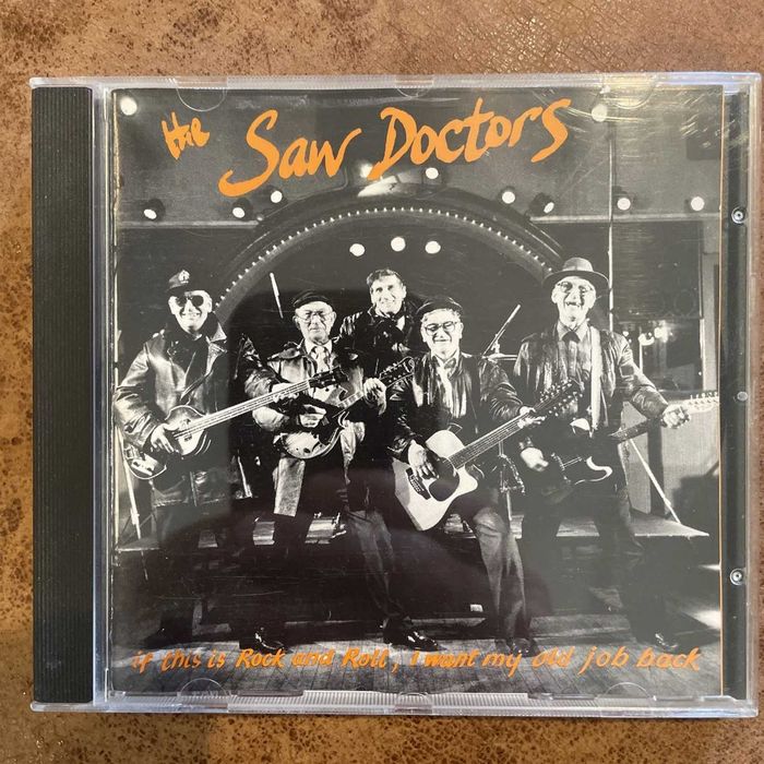 Discuri cd originale SUA cu muzica diverse   ca noi  pret in functie de disc .