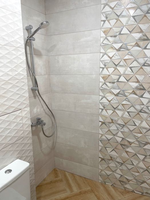 Дава се под наем Тристаен апартамент в Ловеч, Широк център - 80 кв.м за 398.82 € - Снимка #19