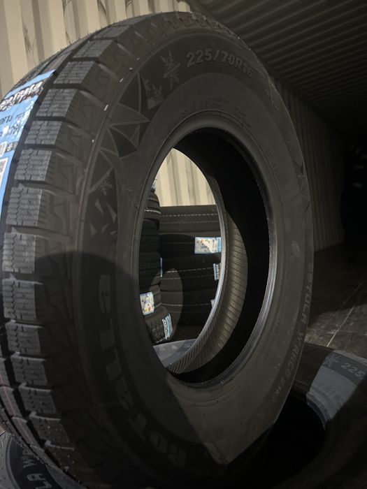 Нови Зимни Гуми ROTALLA SETULA W RACE S360 225/70R16 103T НОВ DOT