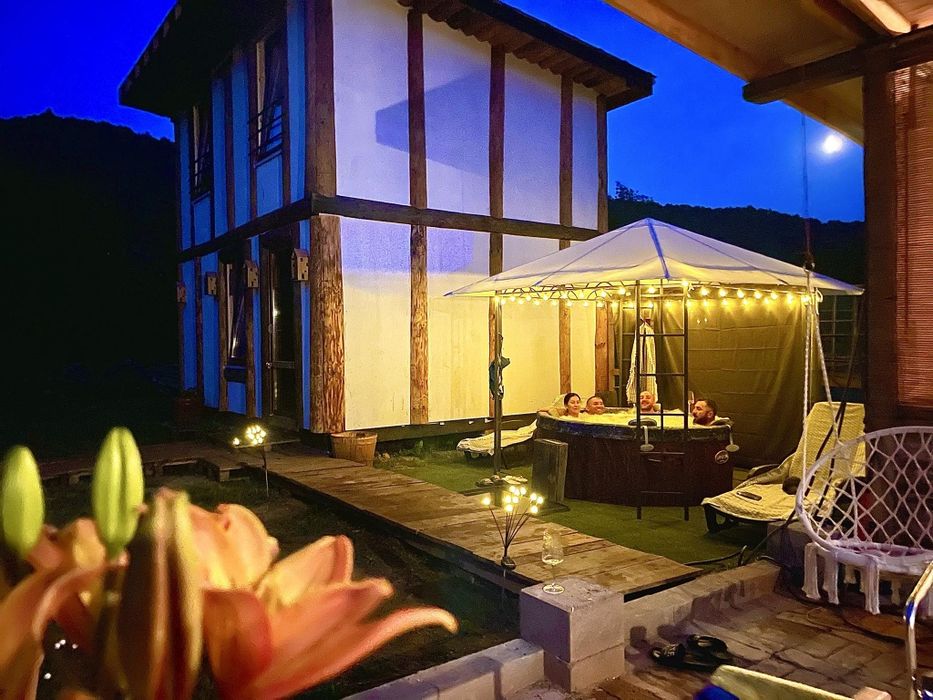 Jacuzzi și spa la cabana