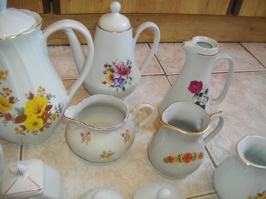 Стар Български Ретро Сервиз-От Соца-14 Части-Завод "Китка"-Н.Пазар