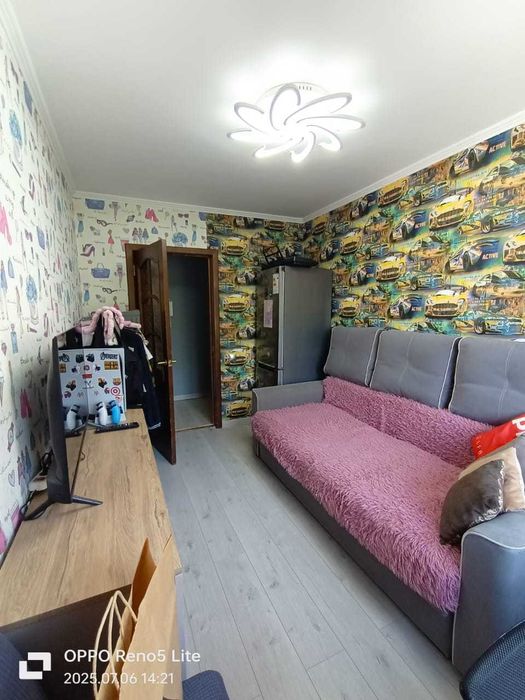 Продам 2х кв. 5 мкр. 3/5 эт. 1966г. Маресьева