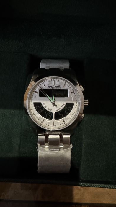 Продам часы Al Farj Al Hadeeth AL219SB