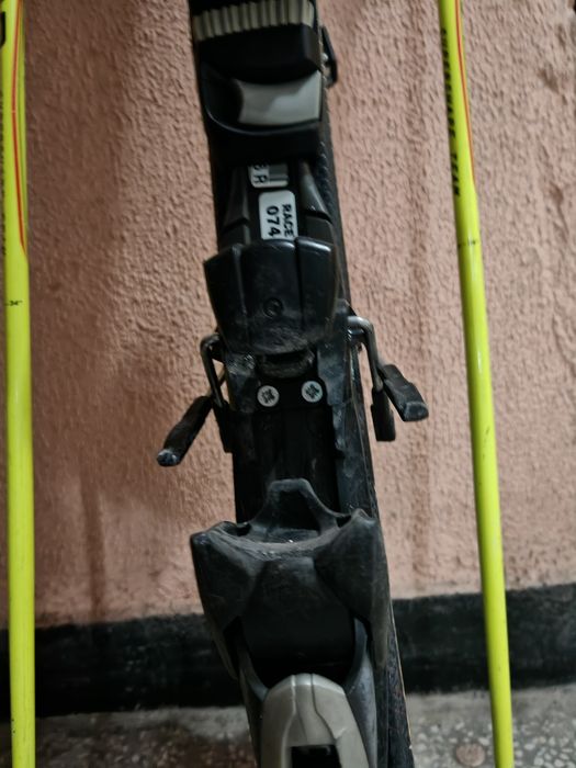 Ски + автомати + щеки