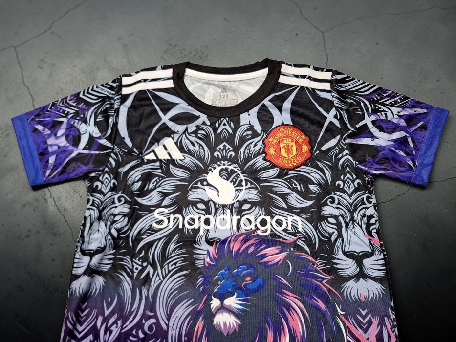 Детски екип на Манчестър Юнайтед  специално издание!