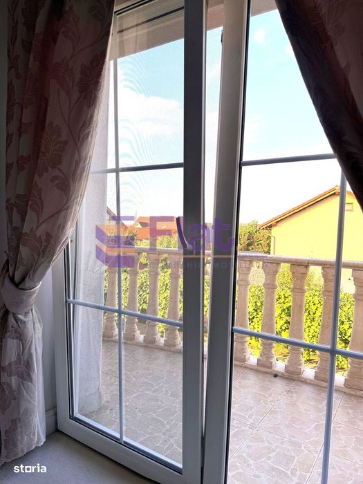 Casă spațioasă și elegantă cu teren  – Sânpetru