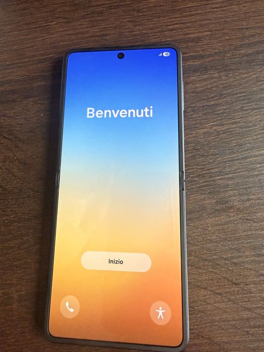 Vand Samsung z flip7