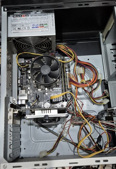 Продам игровой системный блок i3