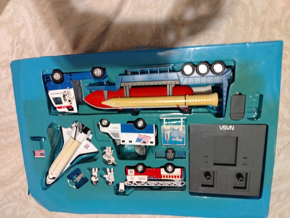 Set vintage Space Shuttle