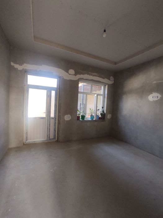 Hovli sotiladi 3 sotik srochna