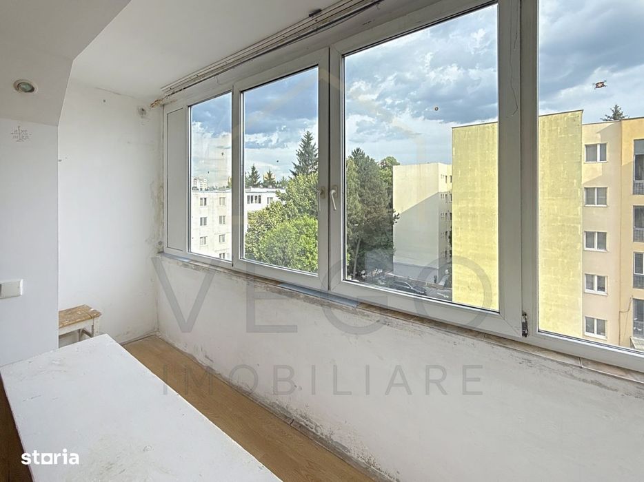 Apartament cu 4 camere decomandate la 2245 eur/mp in Manastur