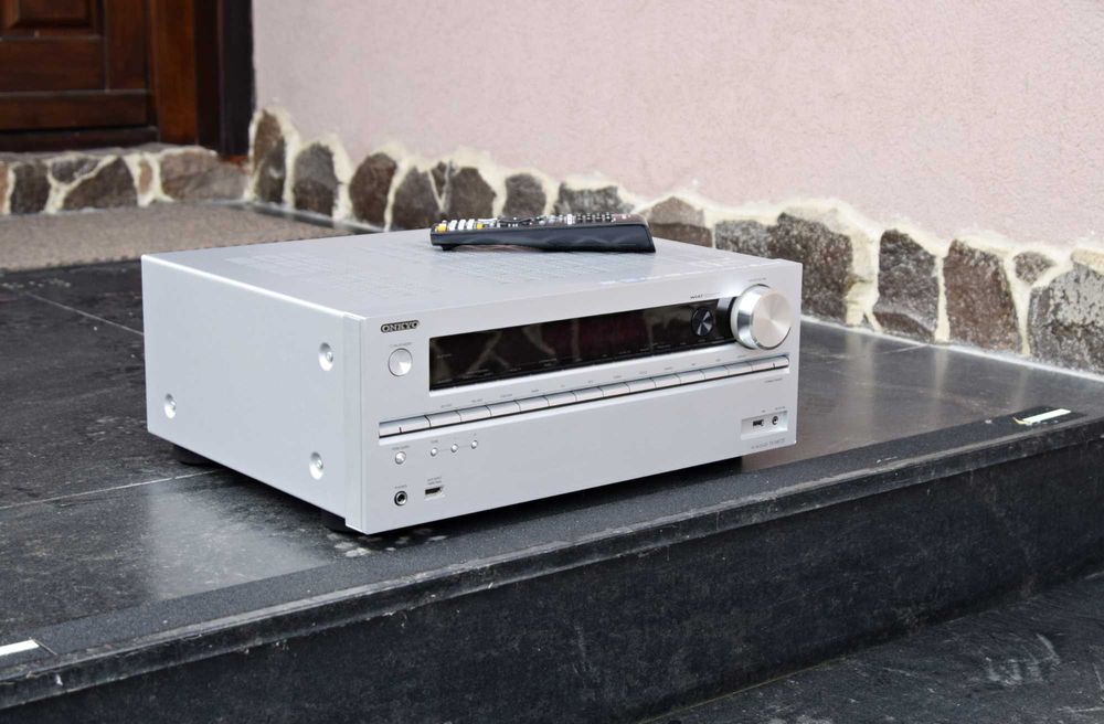 Amplificator 7.2 Onkyo TX-NR 727, Bluetooth, HDMI, USB, AV Receiver