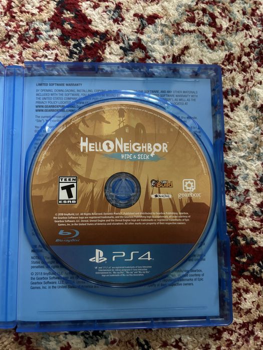 Продам диск Hello Neighbor hede & seek