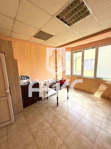 Дава се под наем Едностаен апартамент в София, Дружба 1 - 22 кв.м за 250 € - Снимка #1