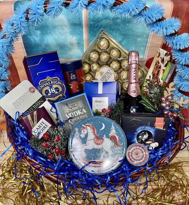 Подарки боксы коробки корзины