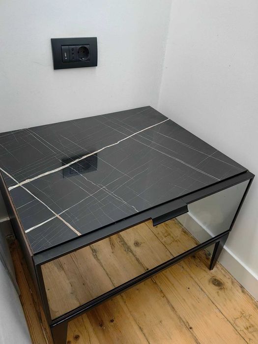 Нощно шкафче Toronto