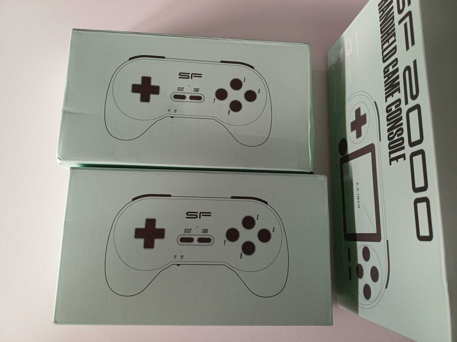 Портативна конзола за ретро игри - SF2000 - 6167 игри (16GB)