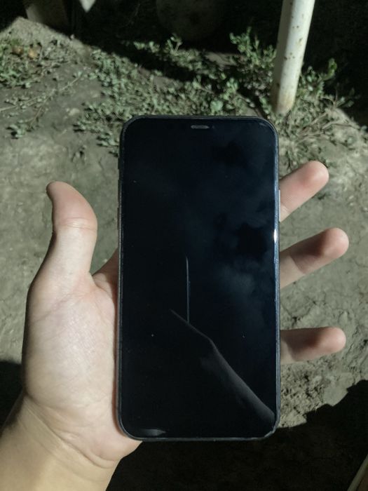 iphone 11 чёрном цвете