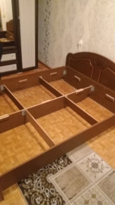 Продам двуспальн кровать