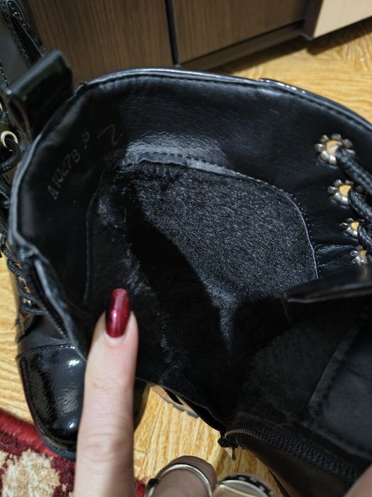 Botine îmblănite mărime 36