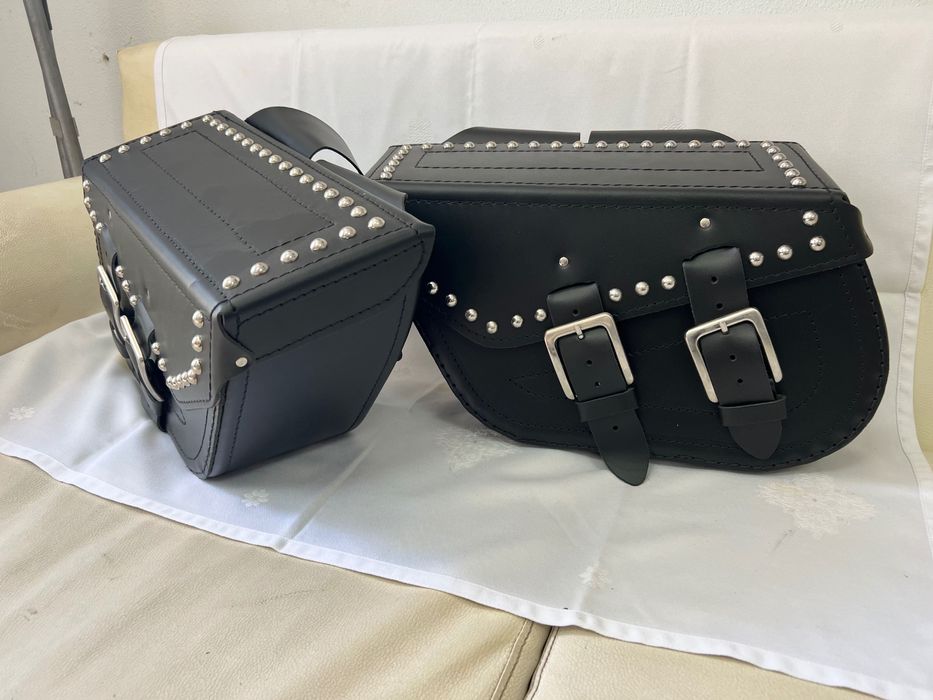 НОВИ твърди кожени дисаги от естествена кожа / чанти за мотор