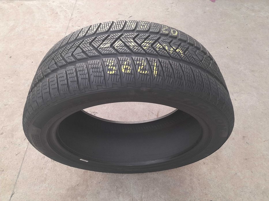 O anvelopa de iarna 255 45 20 pirelli scorpion winter 7,5 mm dot 3621