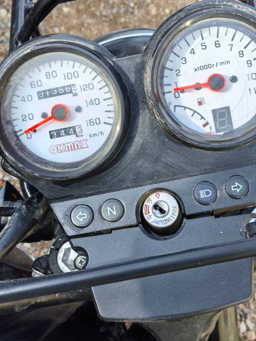 Продам мотоцыкл 200кубов.