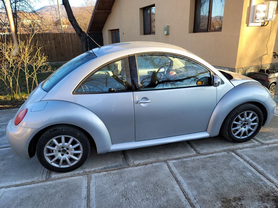 Volkswagen New Beetle 2005, 1,6 benzina, automată