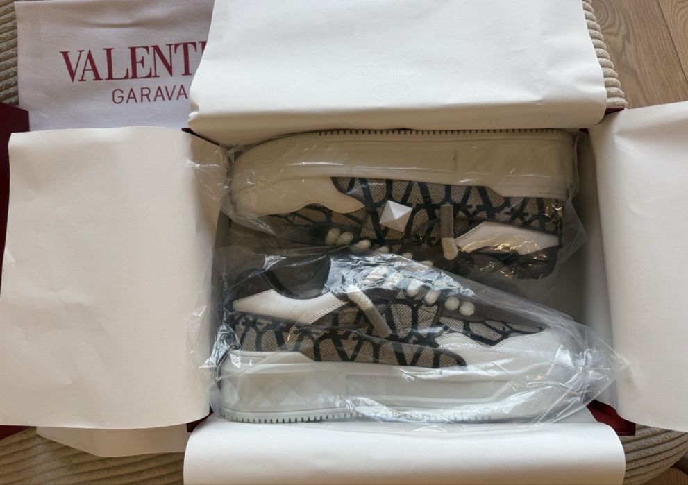 Valentino One Stud XL