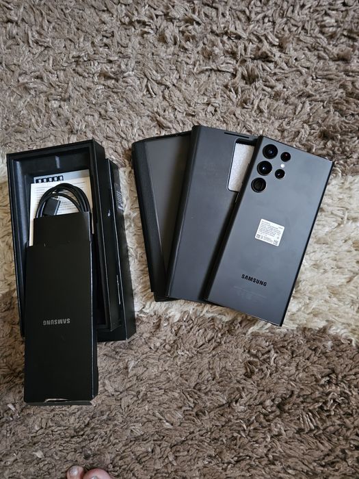 Продам телефон samsung galaxy S22 Ultra