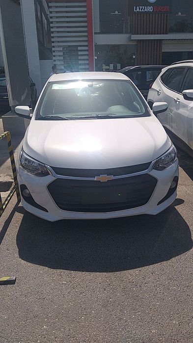 Onix 3LT MT, механика, белая, новая.