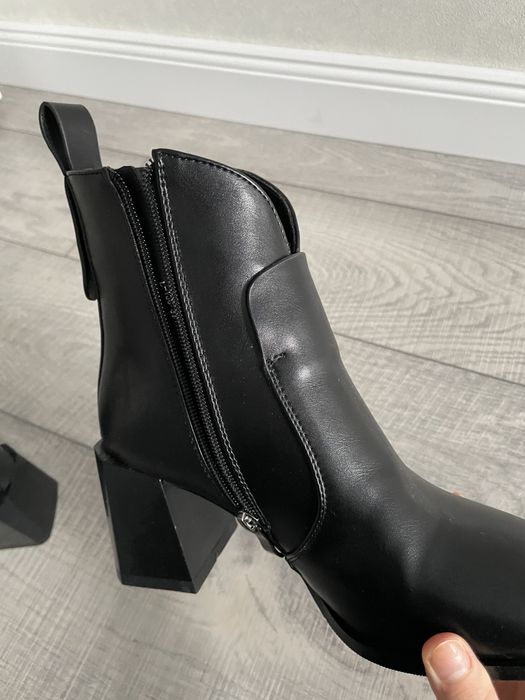 Ботинки весенние новые