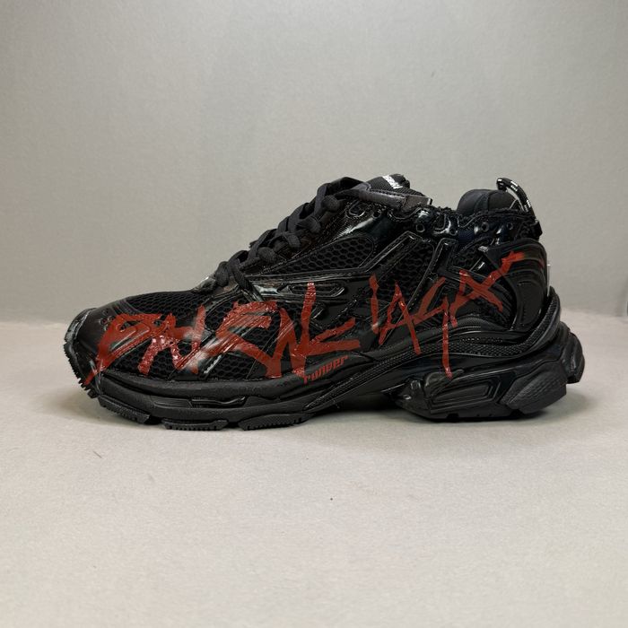 Balenciaga Runner "Graffiti Black Red"! НОВИ!