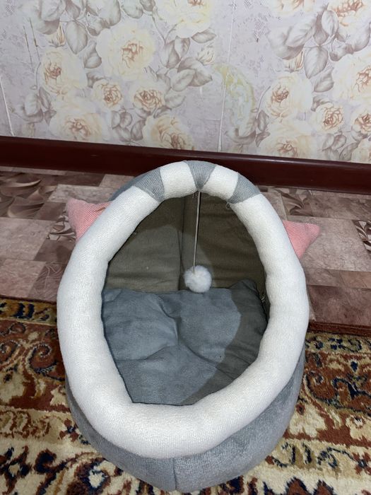 Лежанка для котят