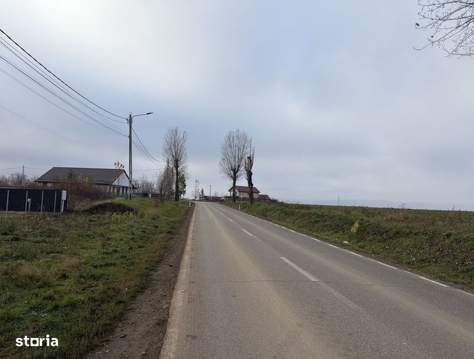 27.000e Teren intravilan Miroslava-Vorovesti 682 mp utilitati case noi