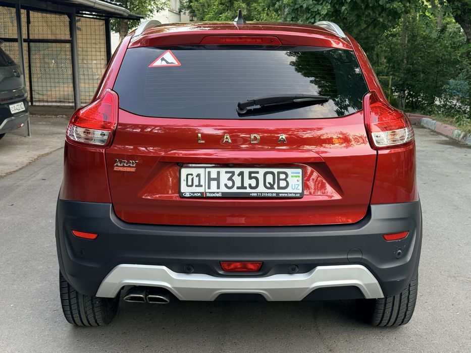 Lada X-Ray Cross. Фулл позиция. Родная краска