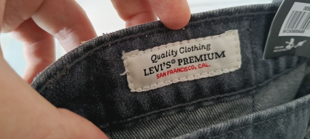 джинсы Levi's 501 premium big E