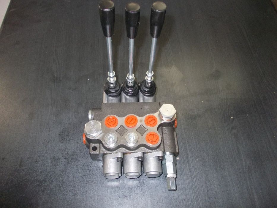 Distribuitor hidraulic 40 litri distribuitoare hidraulice OFERTA!