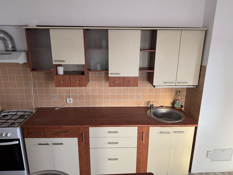 Donez si vand mobila dintr un apartament