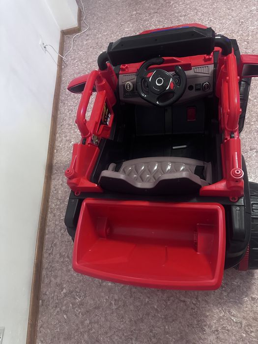 Продам детский джип