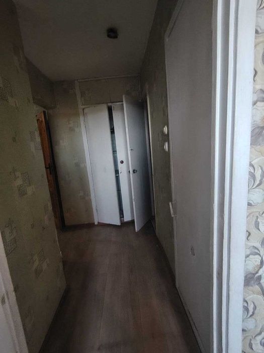 Продам 2 комнатную квартиру