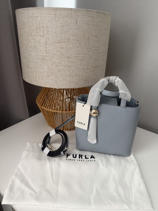 Чанта Furla в нежно син цвят
