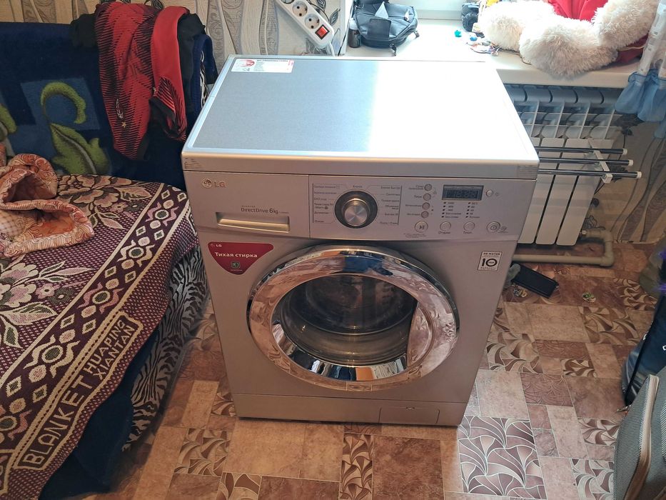 Стиральная машина LG - автомат.
