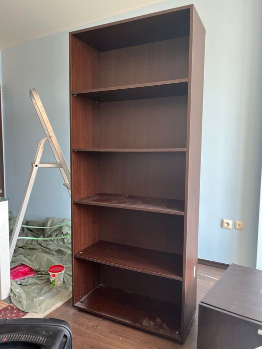 Подарявам секция за книги