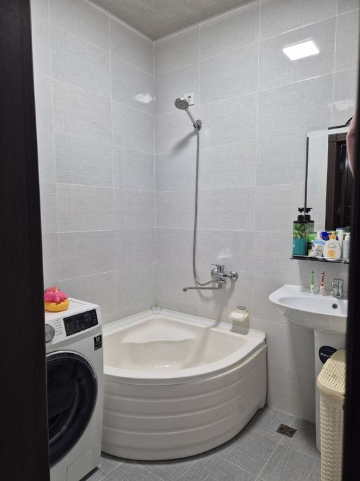 4 etaj 8 etajli dom 3 xona