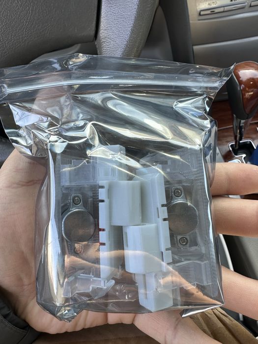 Тойота камри 3D лампа