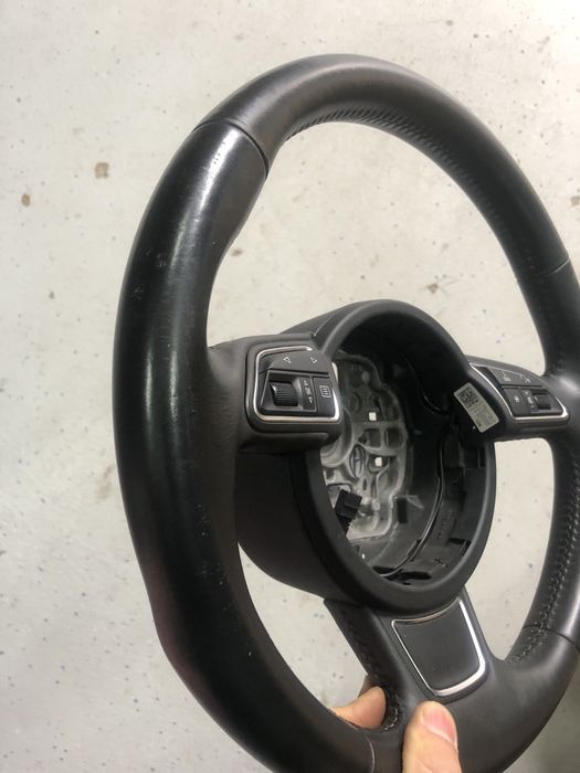 Volan Audi A6 C7 cu 3 spite și comenzi