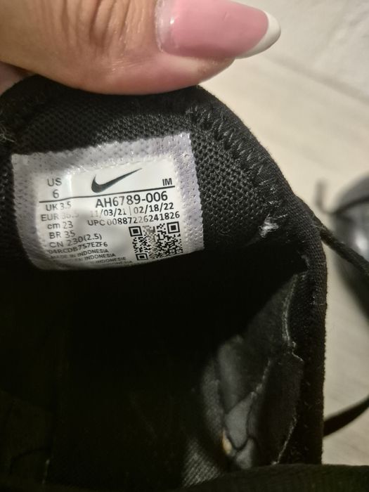 Маратонки Nike air max 270