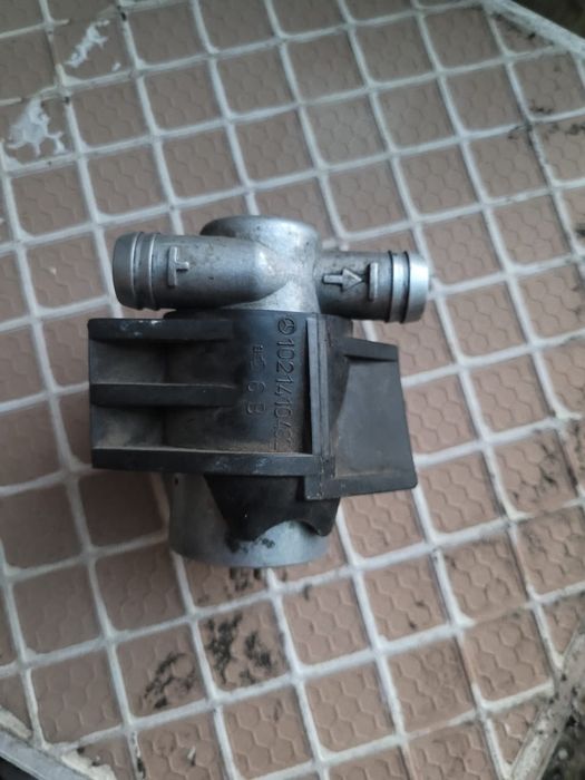 Запчасти Мерседес 124 д 102